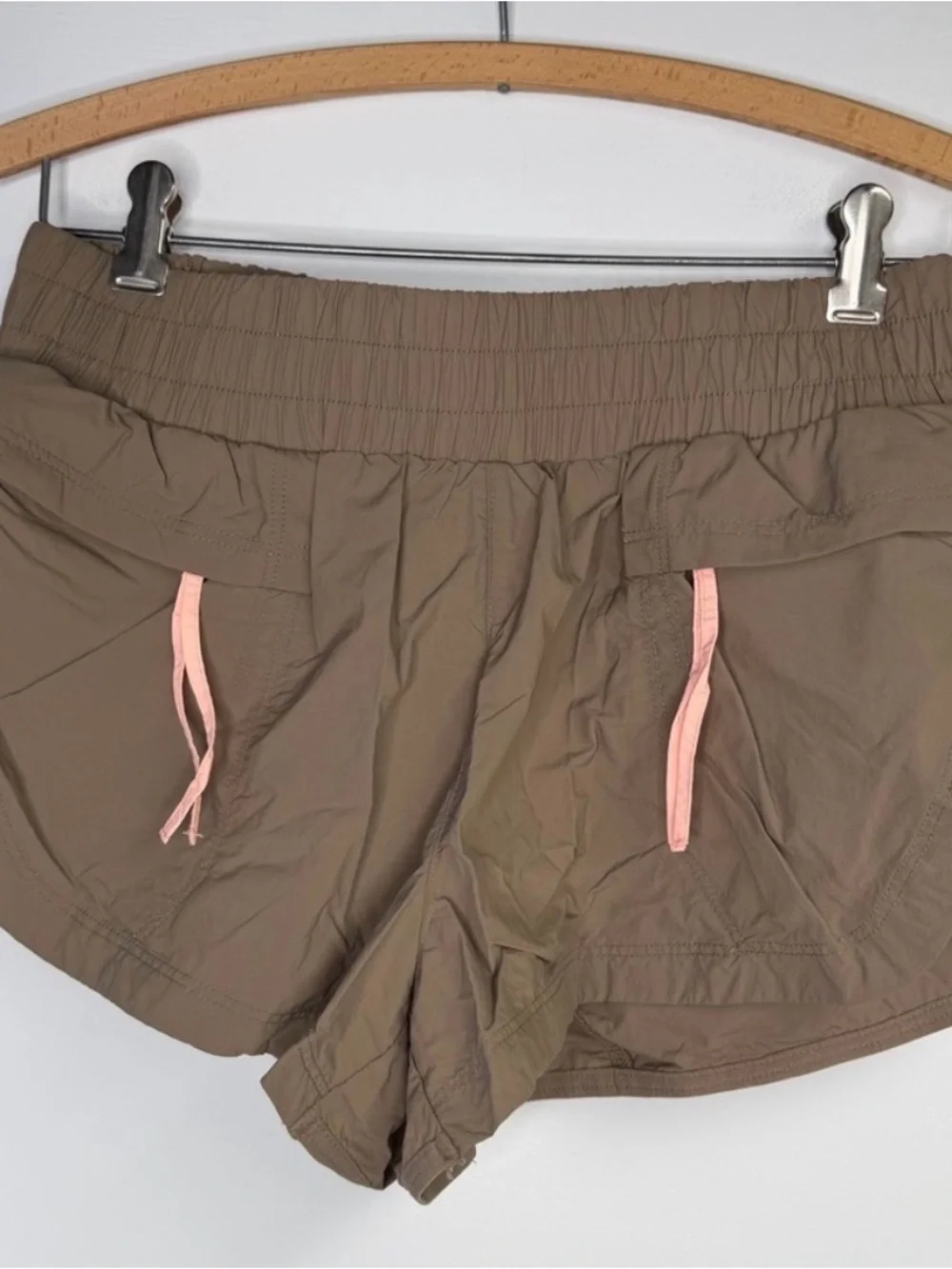 FP Movement Above And Beyond Shorts Utility Brown Sz M NWT